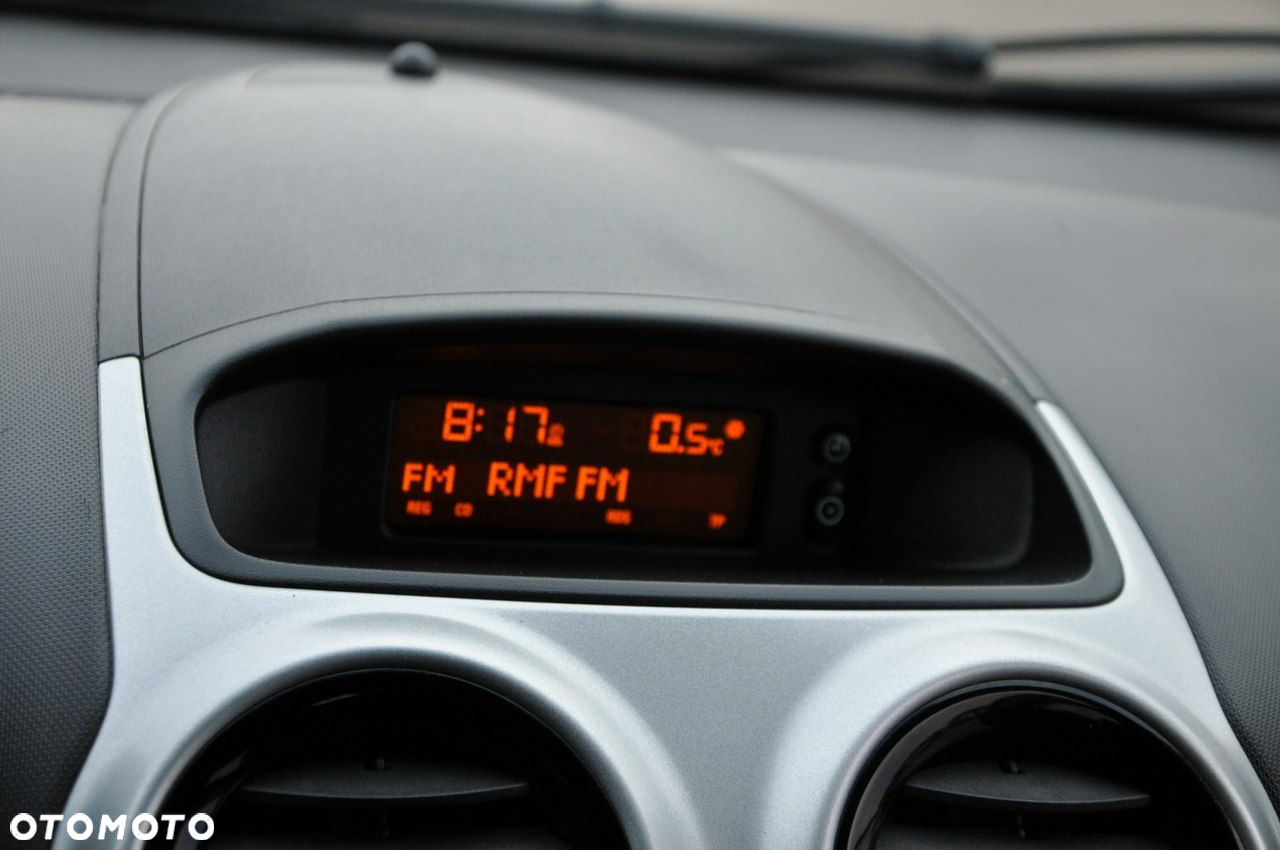 Opel Corsa - 30