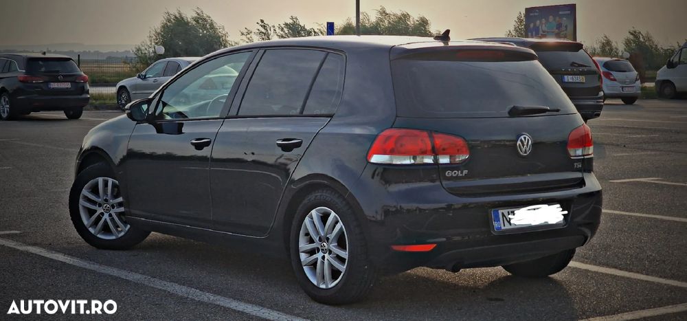 Volkswagen Golf - 3