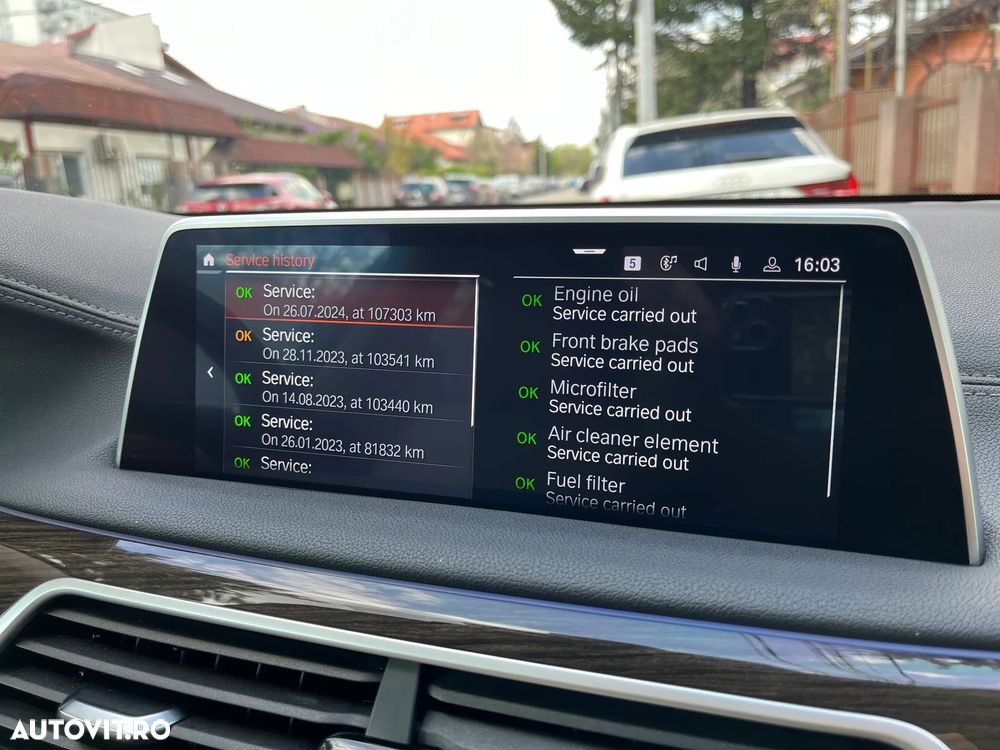 BMW Seria 7 730d xDrive - 35