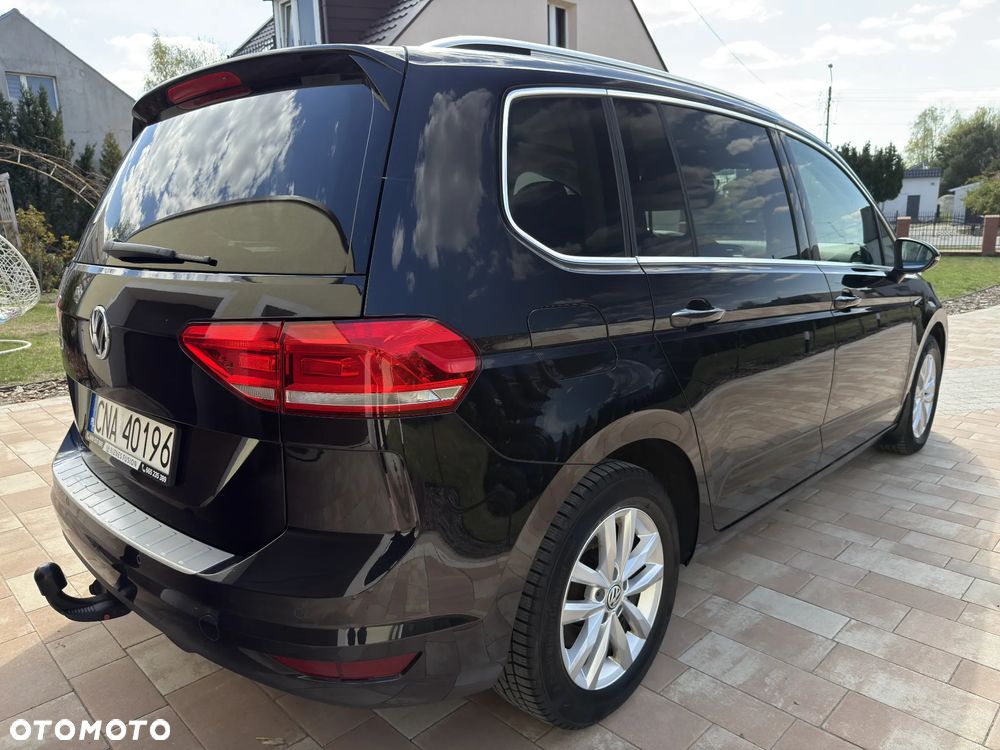 Volkswagen Touran 2.0 TDI BMT Highline DSG - 10
