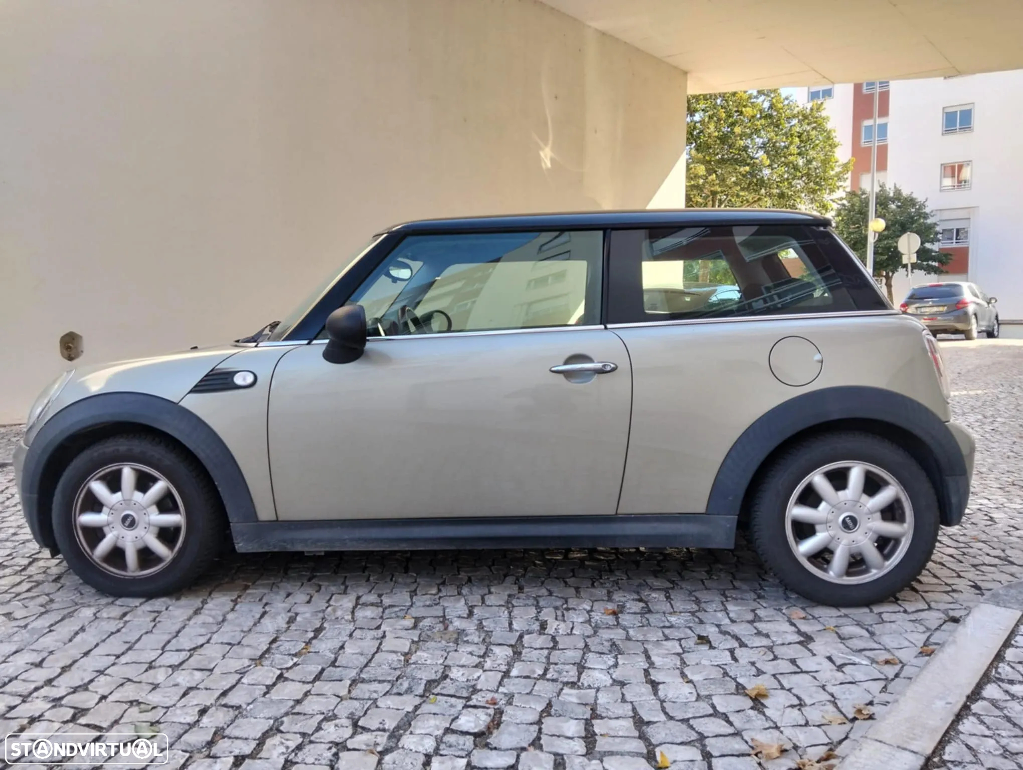 MINI 3 Portas One 1.4 - 7
