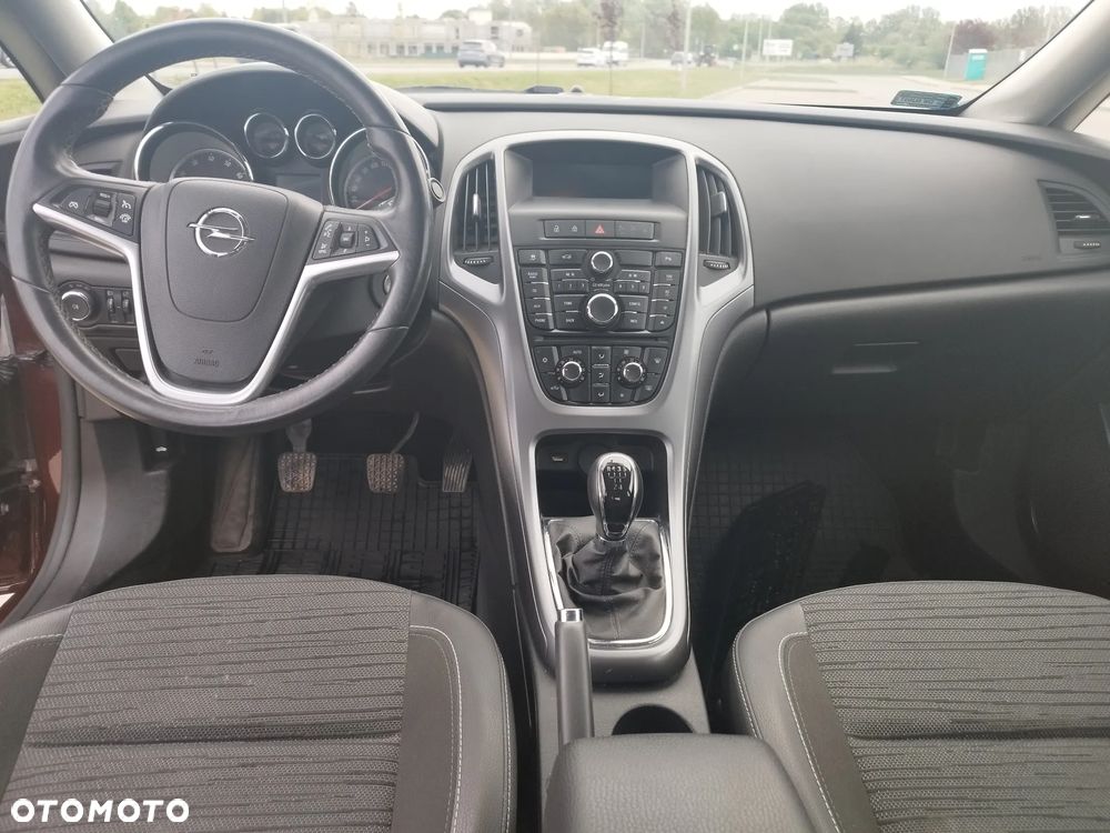 Opel Astra 1.6 Executive EU6 - 6