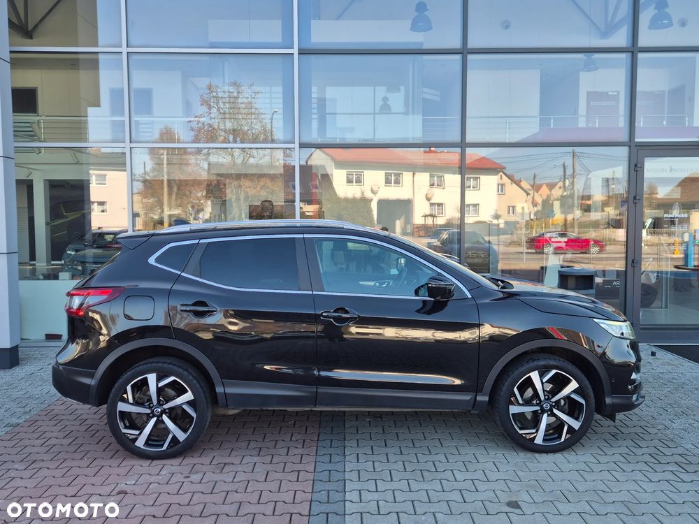 Nissan Qashqai 1.2 DIG-T Tekna EU6 - 4