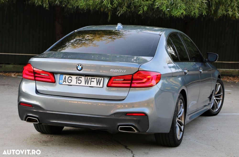 BMW Seria 5 520d AT - 9