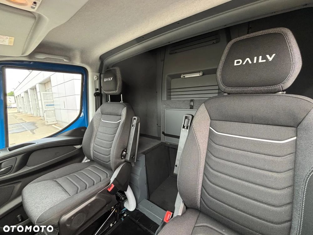 Iveco Daily 35S18HA8, Międzynarodówka 10EP, DMC 3,5t - 9