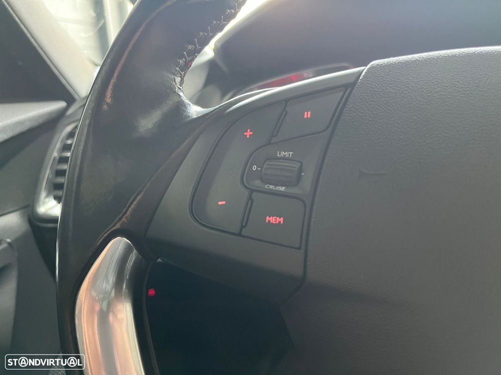 Citroën DS5 2.0 HDi Hybrid4 Sport Chic CMP6 - 24