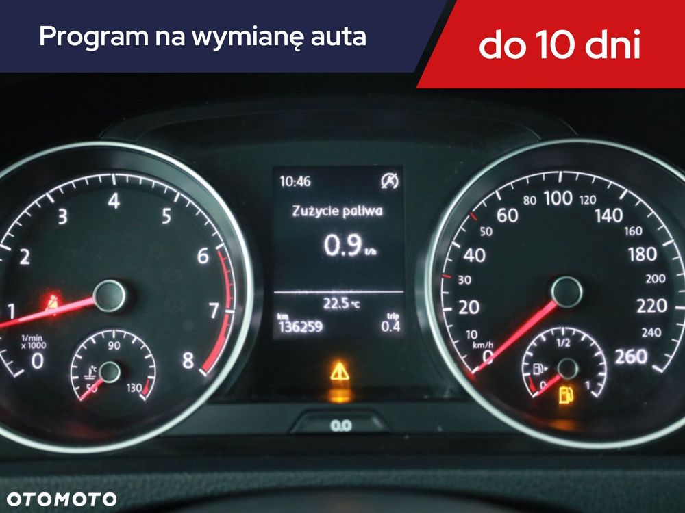 Volkswagen Golf - 10