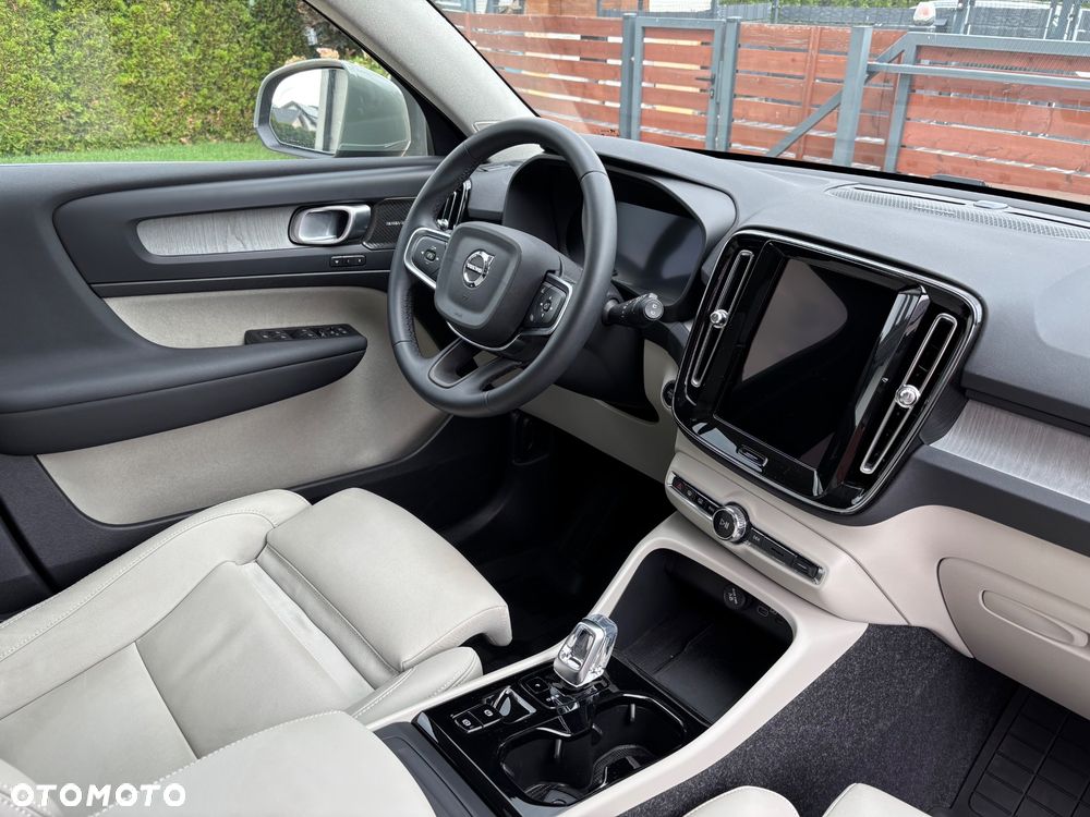 Volvo XC 40 B5 B AWD Ultimate Bright - 21