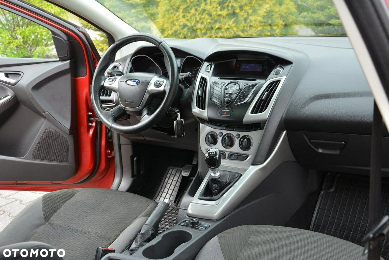 Ford Focus - 18