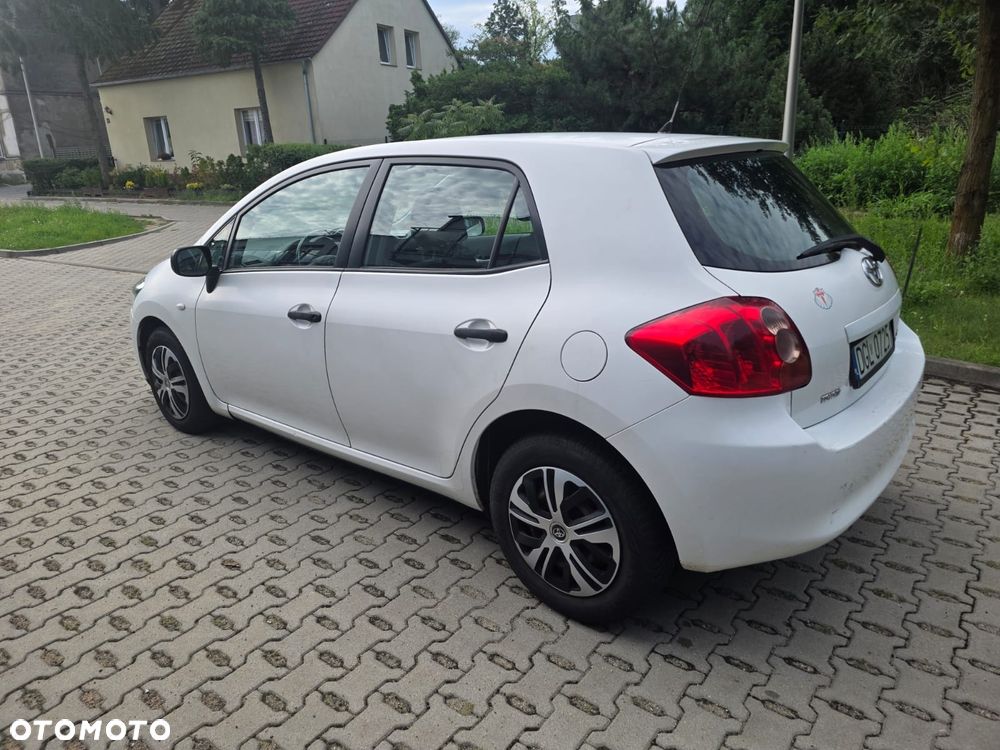 Toyota Auris - 6