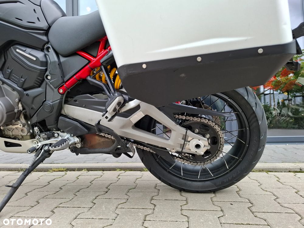 Ducati Multistrada - 12