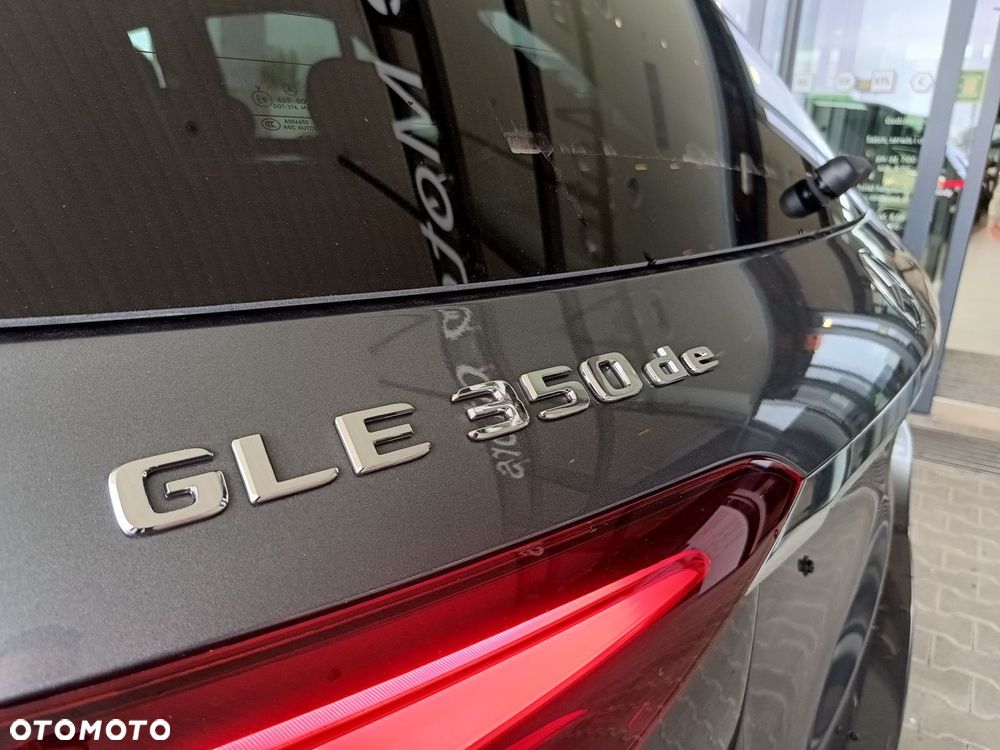 Mercedes-Benz GLE - 40