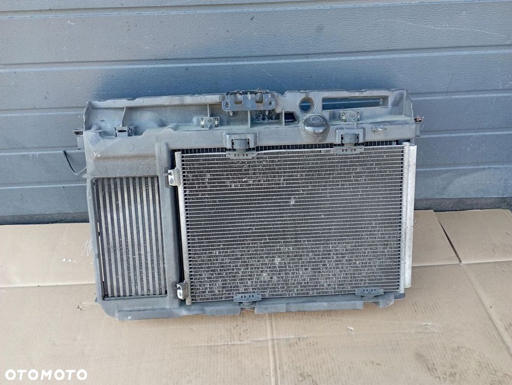 PEUGEOT 2008 1.6 BLUE HDI PAS PRZÓD PRZEDNI CHŁODNICE KOMPLET - 1