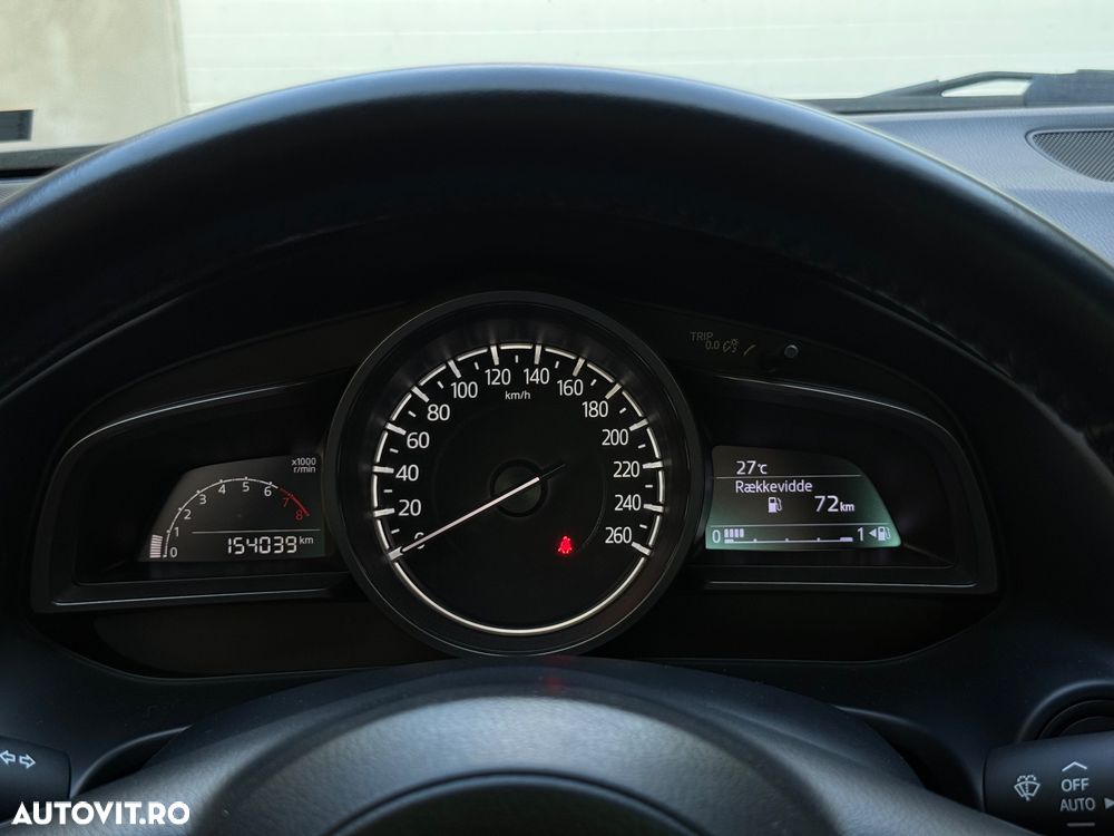 Mazda 3 - 16