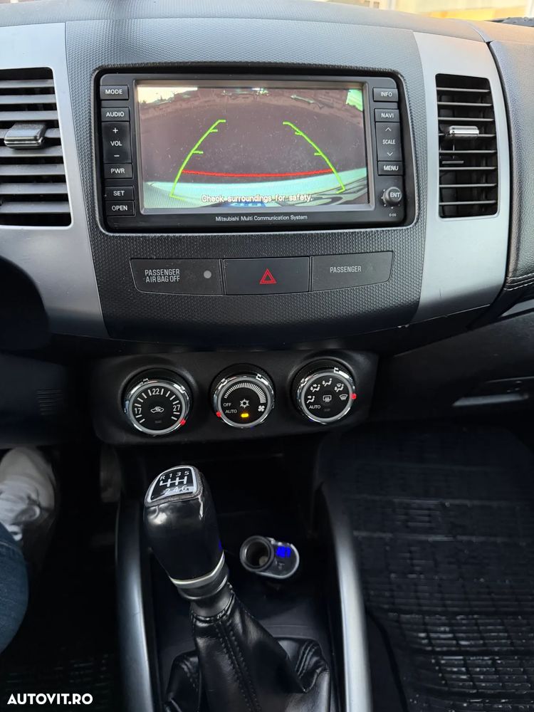 Mitsubishi Outlander 2.2L DI-D AS&G 6MT 4WD Intense A80 - 7