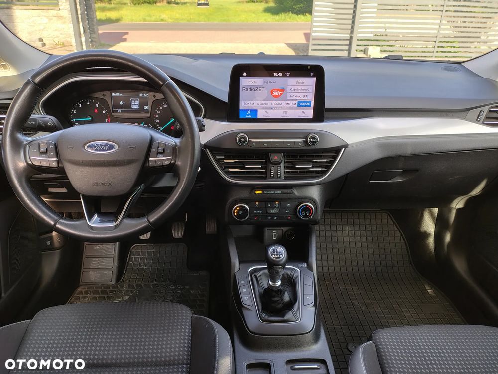 Ford Focus 1.0 EcoBoost Connected - 6