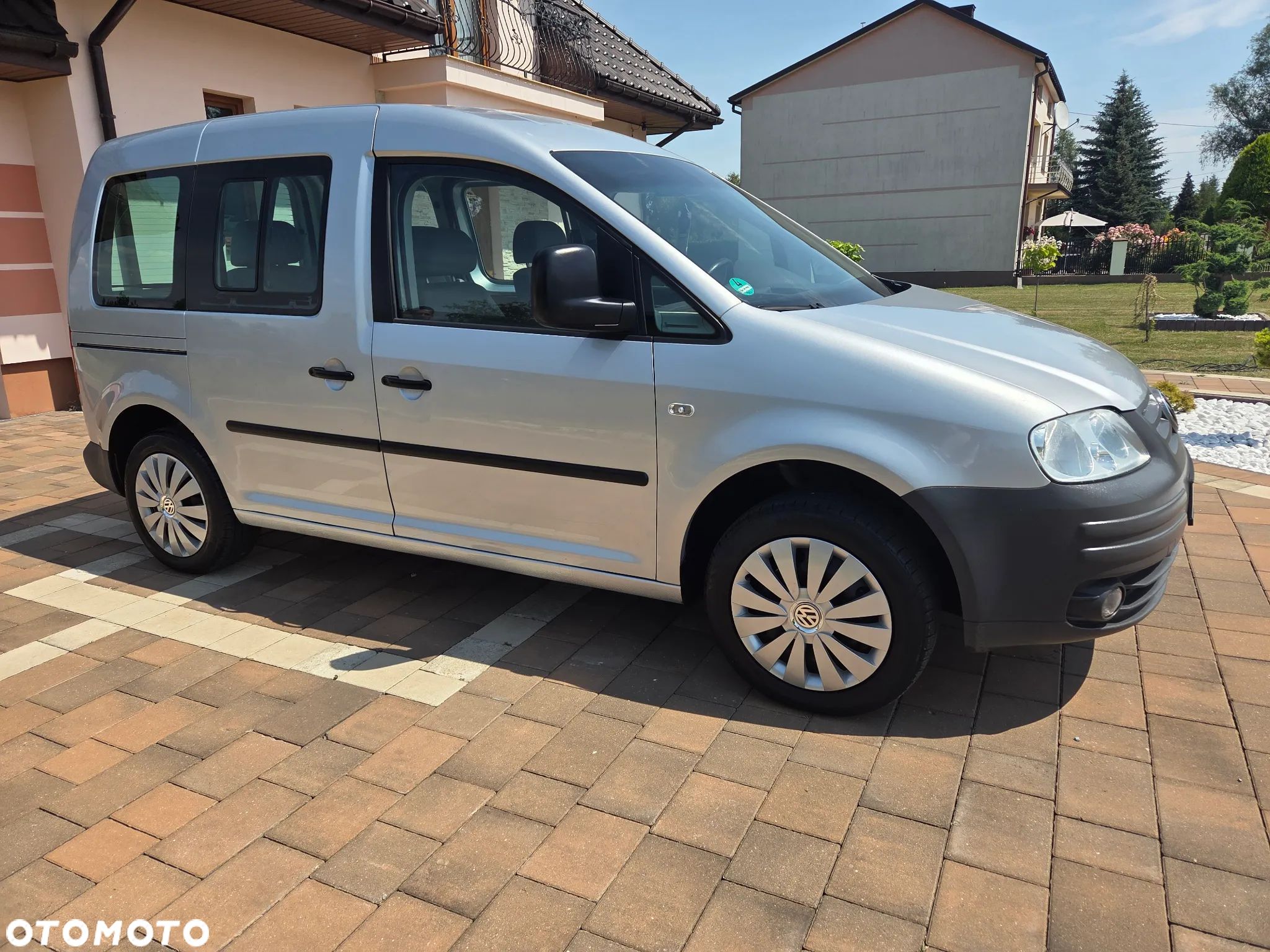Volkswagen Caddy - 1