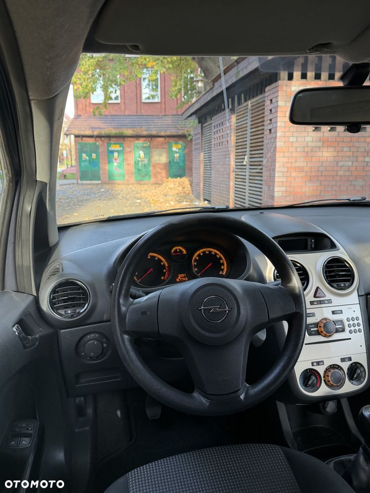 Opel Corsa - 14