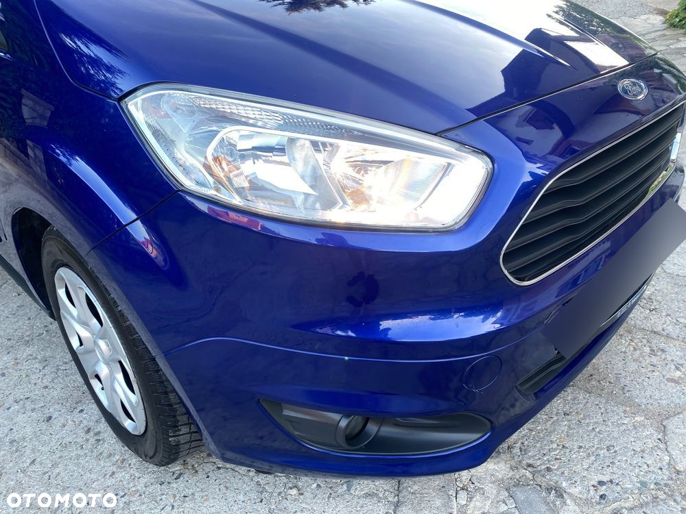 Ford Tourneo Courier 1.0 EcoBoost S&S Ambiente - 25