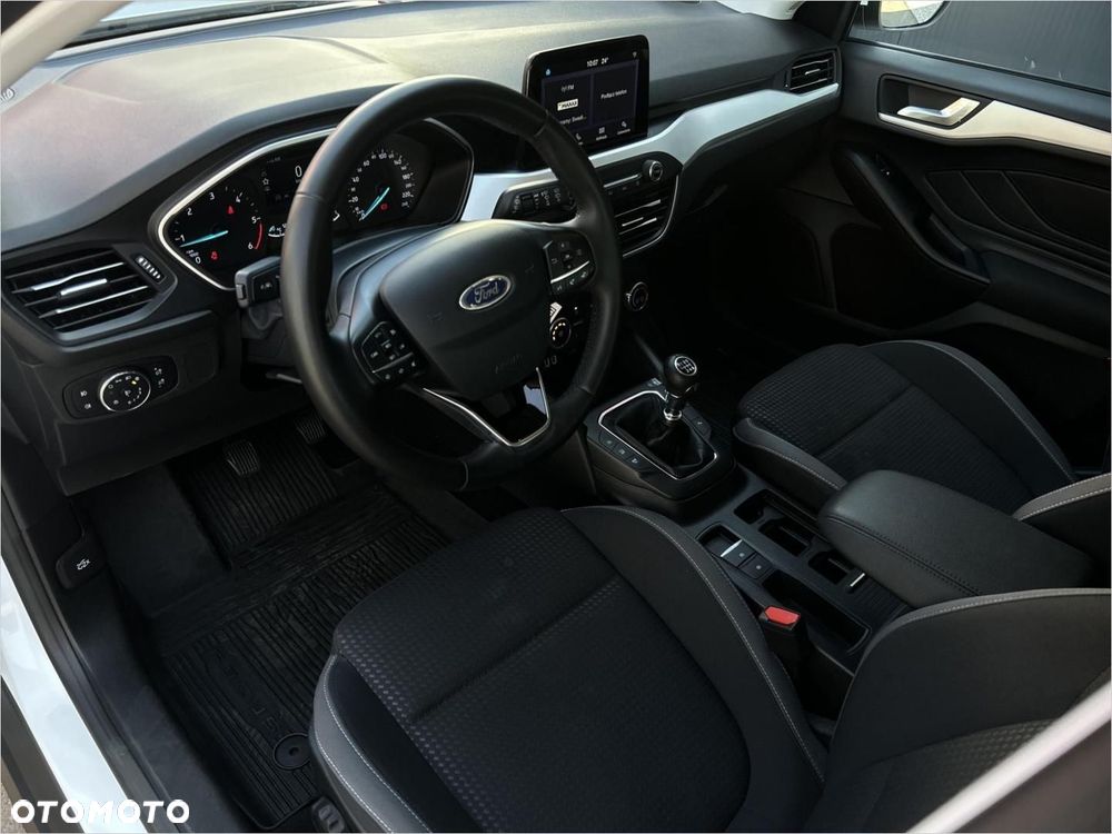 Ford Focus 1.5 EcoBlue SCR Connected - 16