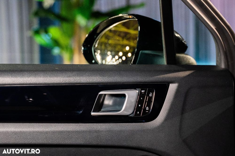 Porsche Cayenne Standard - 32