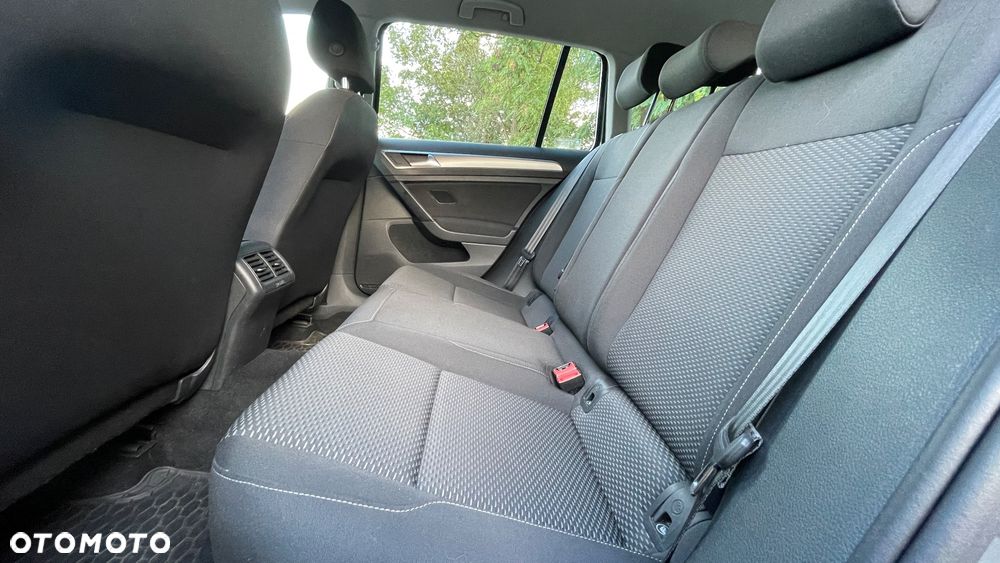 Volkswagen Golf 1.0 TSI Trendline - 18