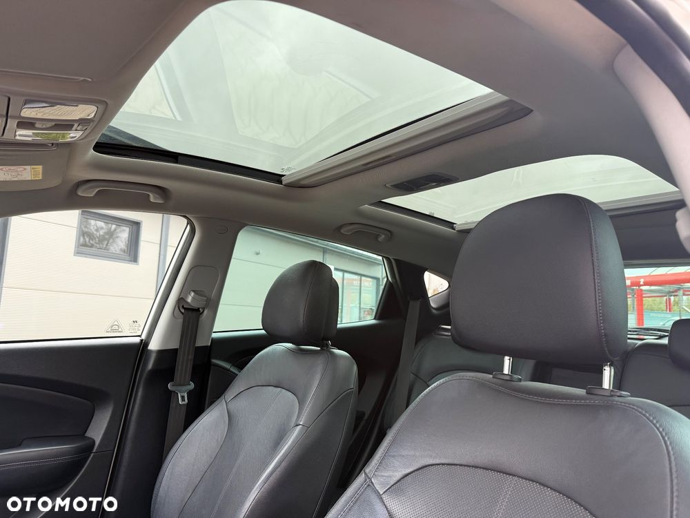 Hyundai ix35 blue 1.6 2WD Finale Gold - 16