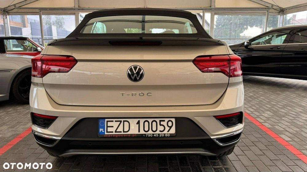 Volkswagen T-Roc - 24