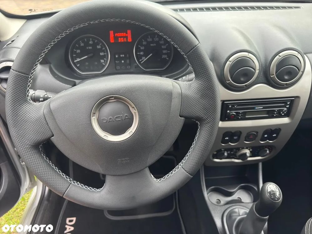 Dacia Sandero Stepway 1.6 - 12