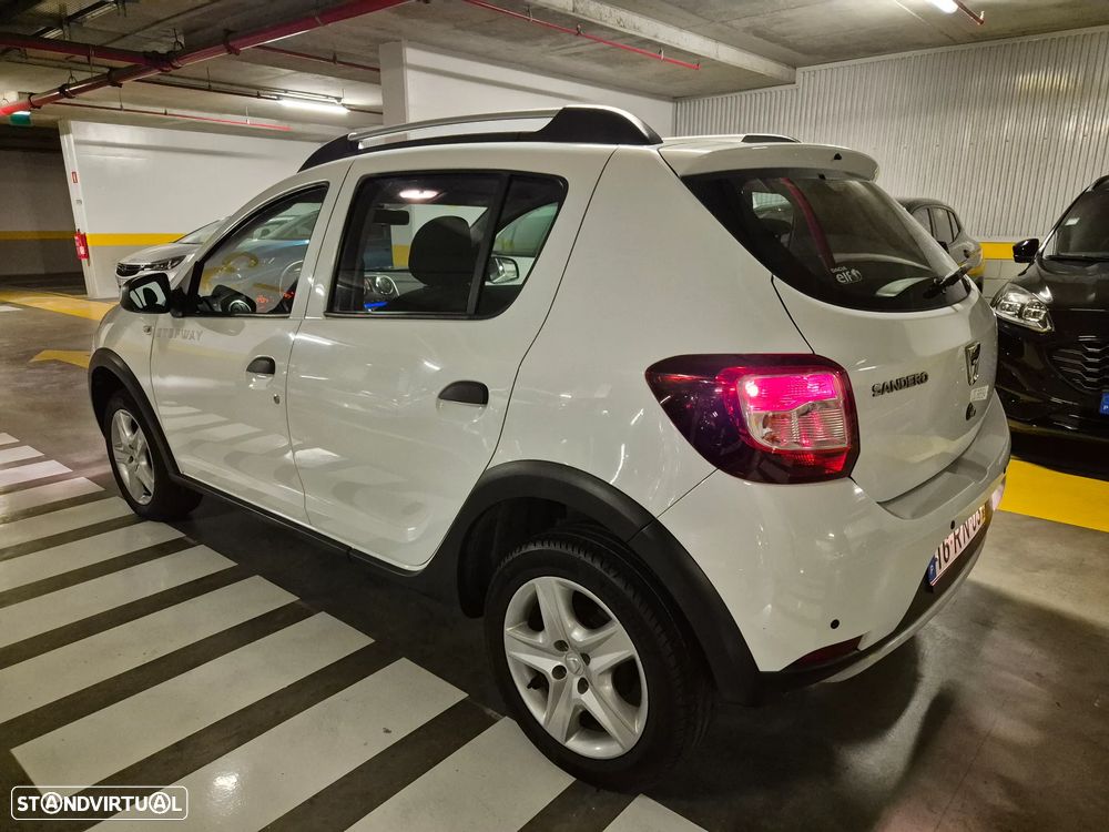 Dacia Sandero 1.0 TCe Stepway - 13