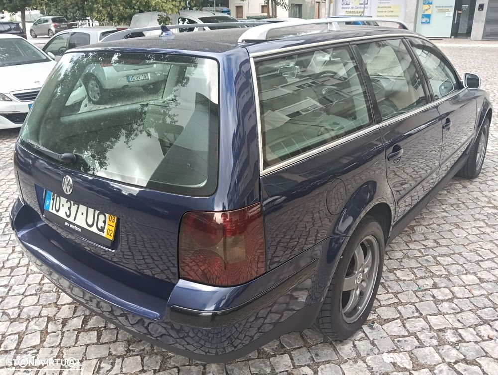 VW Passat Variant 1.6 Confortline - 6