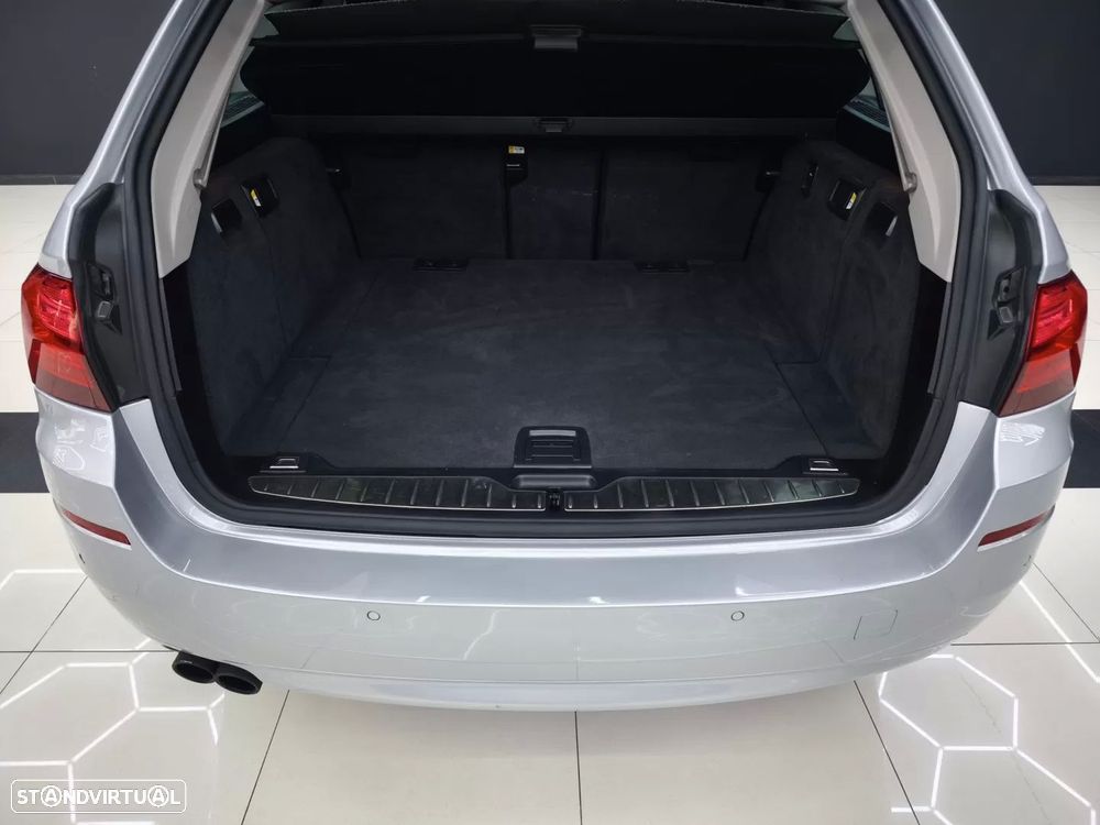 BMW 520 d Auto - 17