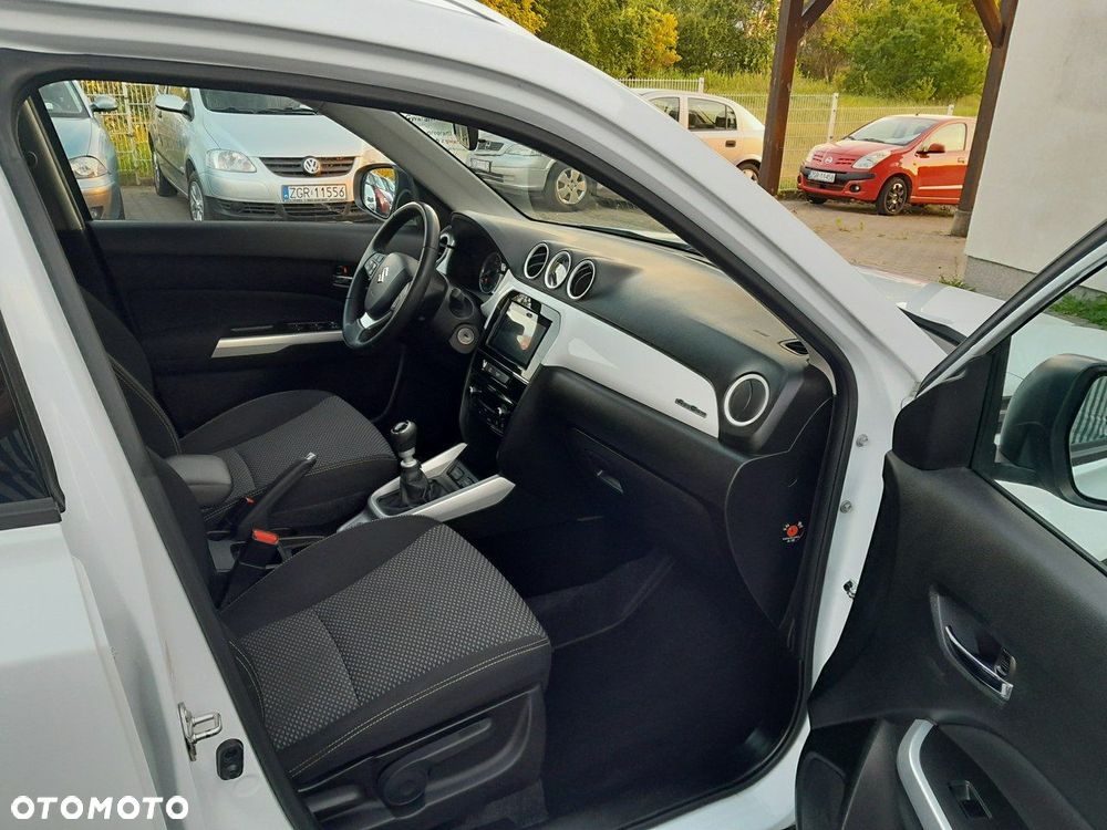 Suzuki Vitara 1.6 DDiS (4x4) Allgrip Comfort - 9