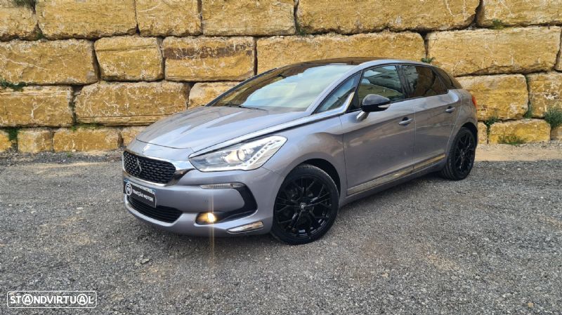 DS DS5 - 1