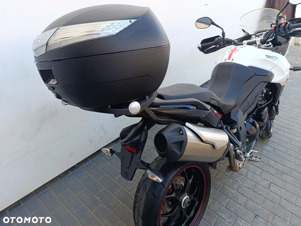 Triumph Tiger - 23