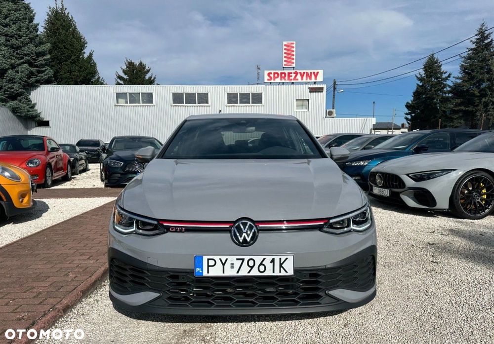 Volkswagen Golf - 3