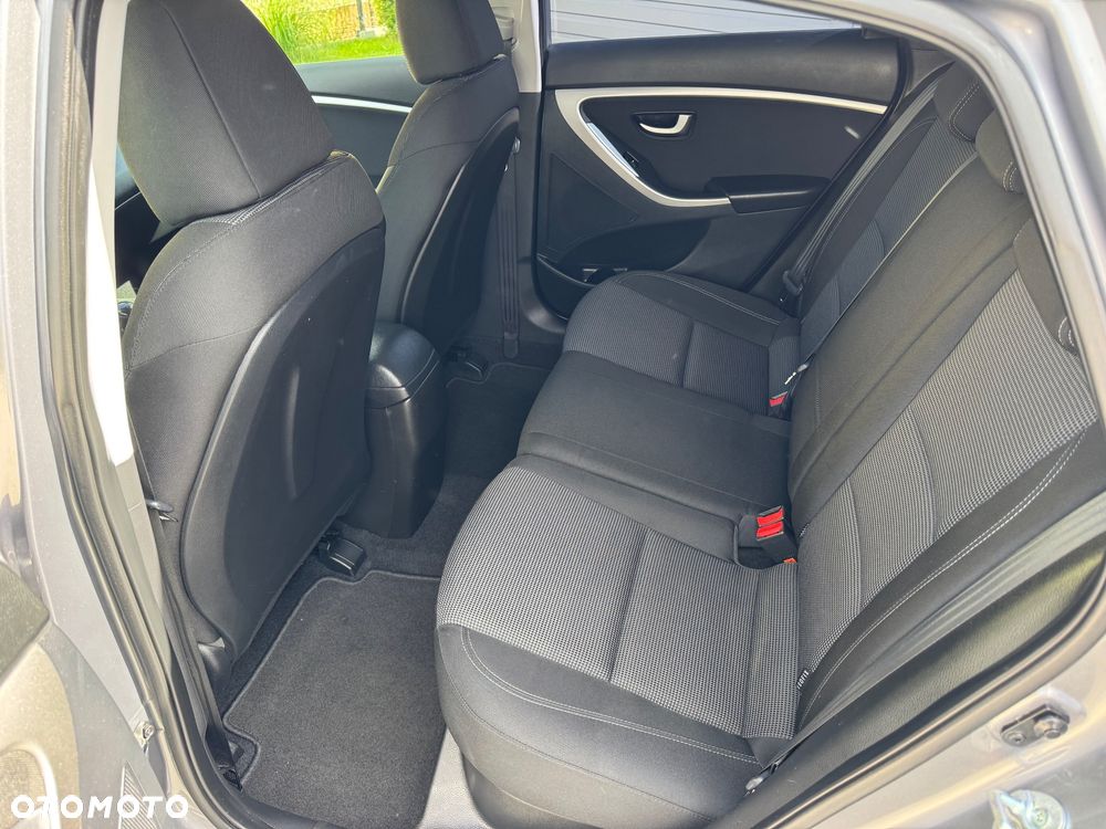 Hyundai i30 1.4 Premium - 21