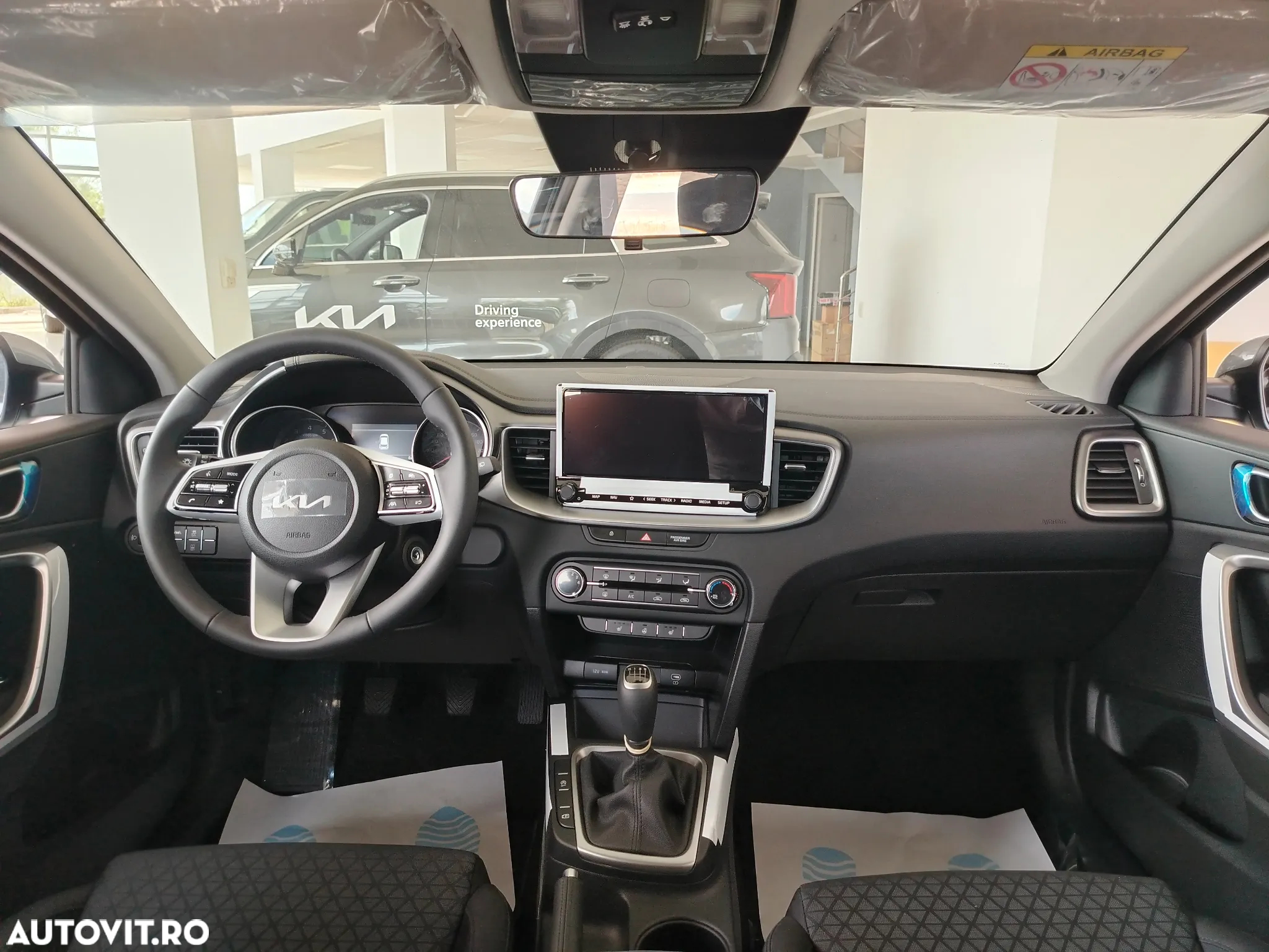 Kia Ceed 1.5 T-GDI 6MT Best - 10