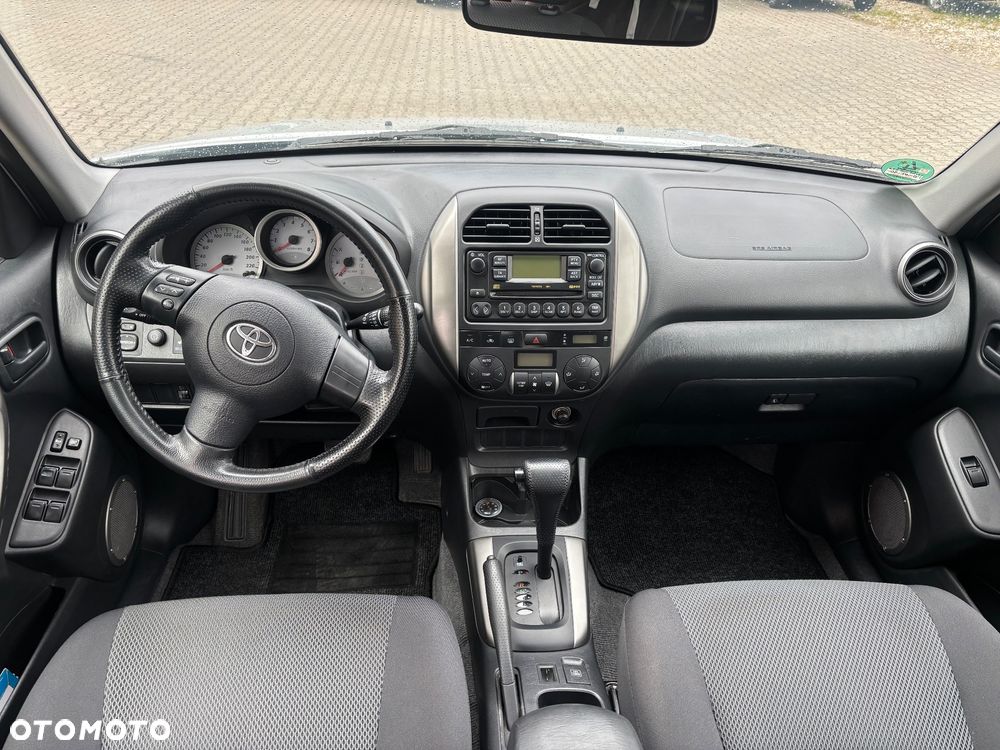 Toyota RAV4 2.0 VVT-i 4x4 - 20