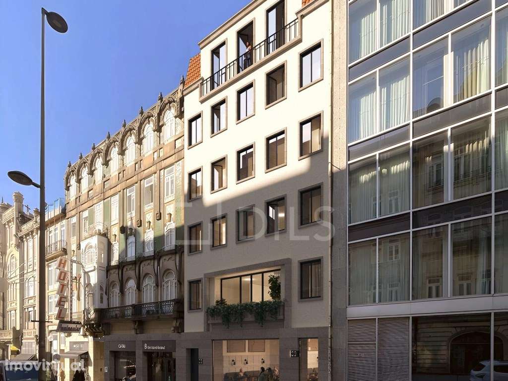 Loja para arrendar no condomínio Sá da Bandeira 39, no Porto - Grande imagem: 4/23