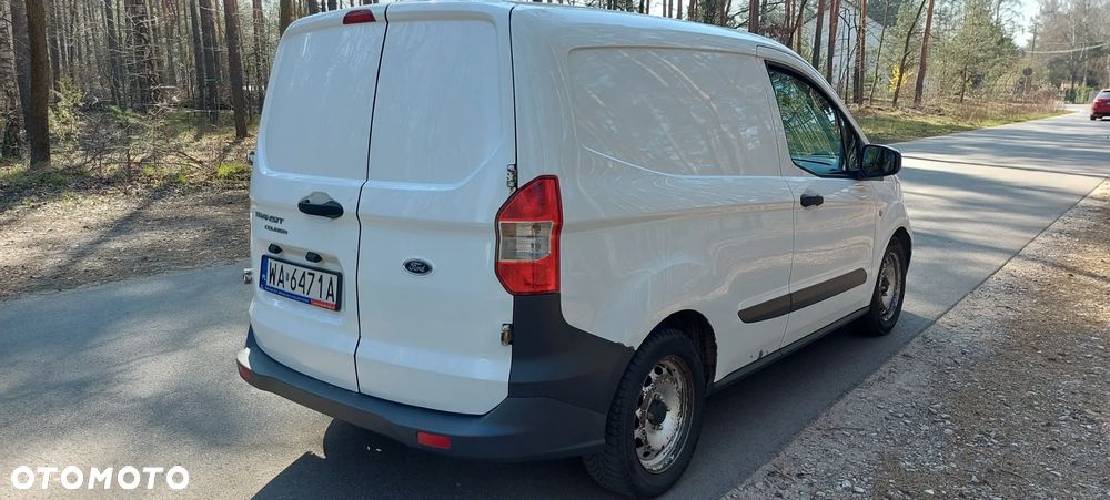 Ford Transit Courier - 5