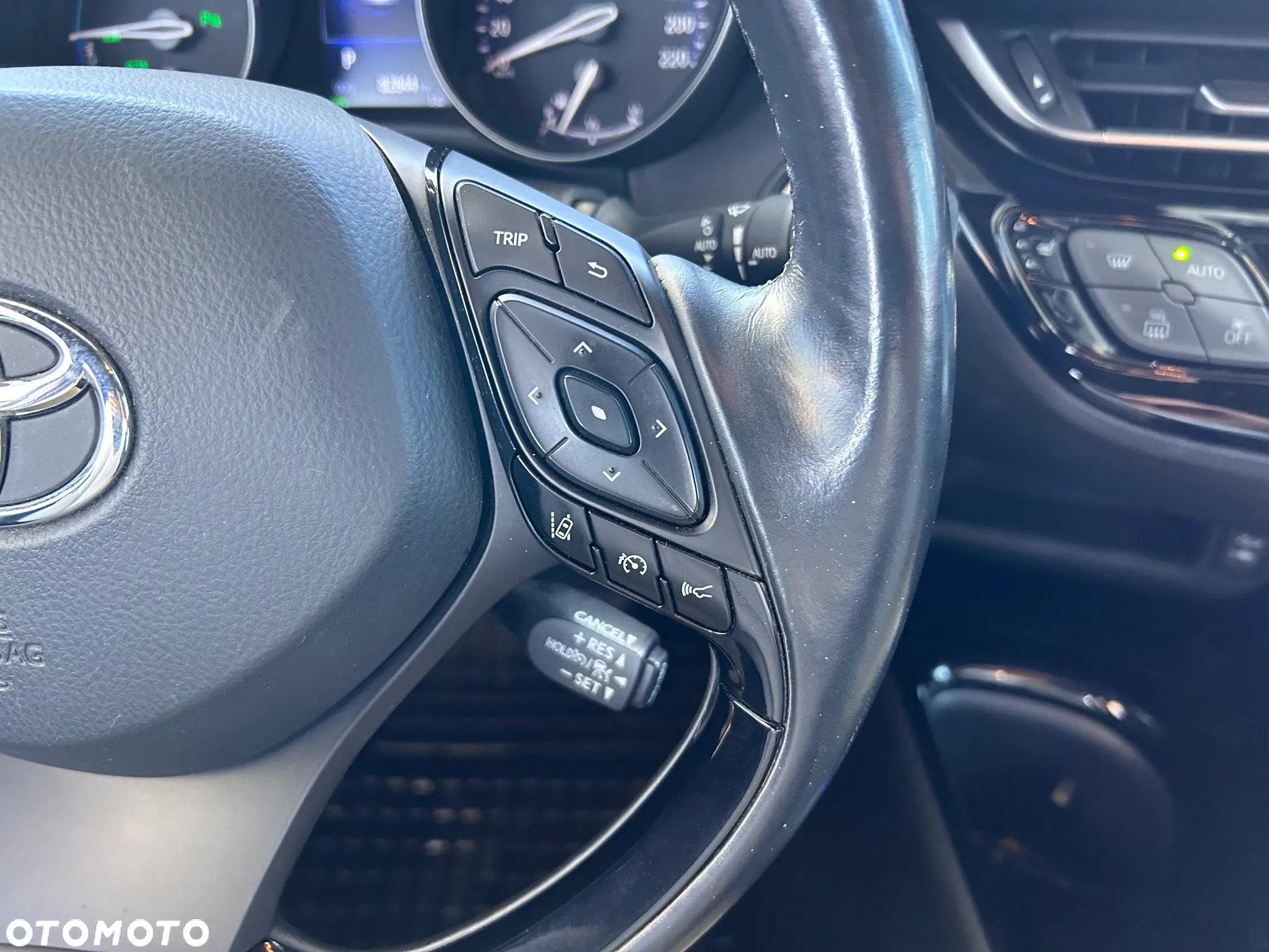 Toyota C-HR 1.8 Hybrid Prestige - 30