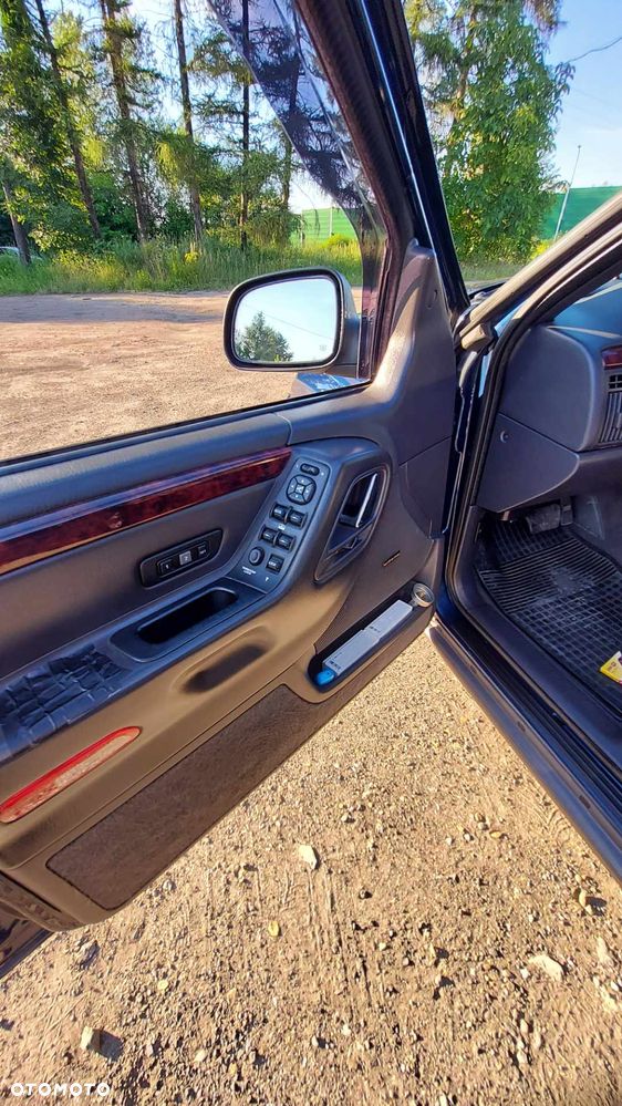 Jeep Grand Cherokee - 3