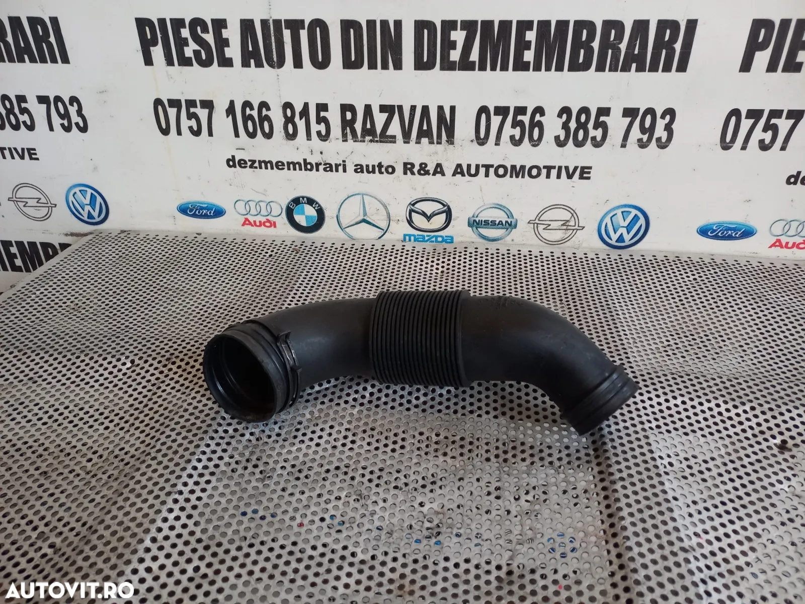 Tub Tubulatura Conducta Admisie Cod 7LF Audi Q7 Vw Touareg 7L Dezmembrez Audi Q7 3.0 Tdi Motor BUG - 4
