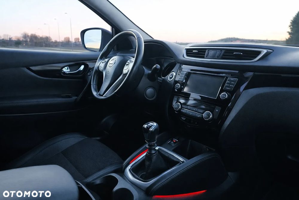 Nissan Qashqai 1.6 DIG-T Tekna - 7