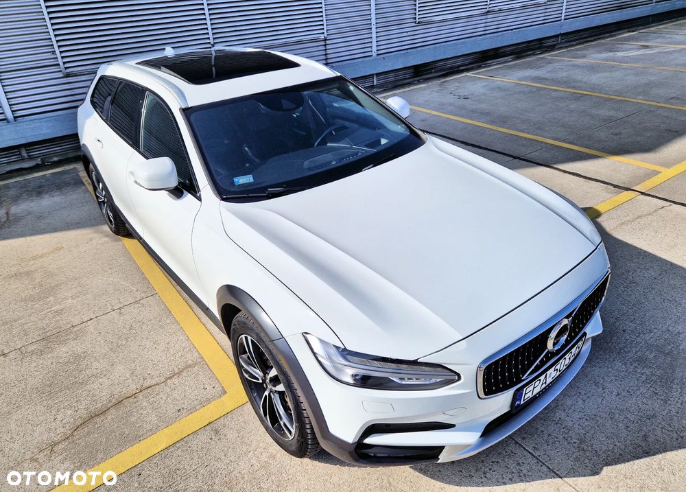 Volvo V90 Cross Country D5 SCR AWD Pro - 9
