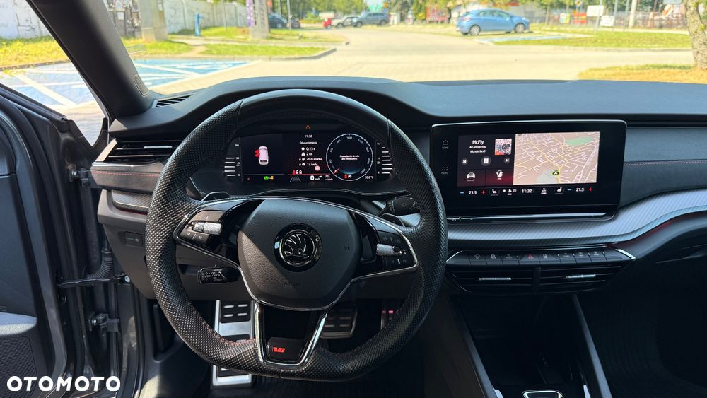 Skoda Octavia 2.0 TSI RS DSG - 26
