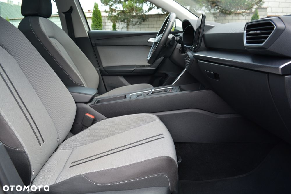 Seat Leon Sportstourer 2.0 TDI DSG Style - 19