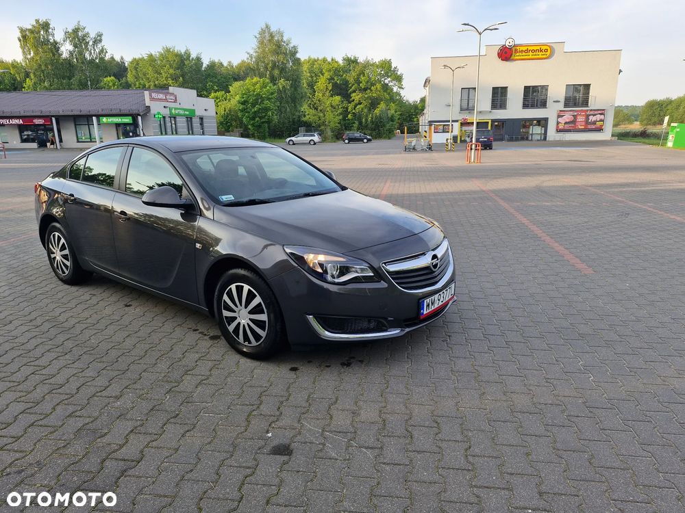Opel Insignia 1.8 - 7