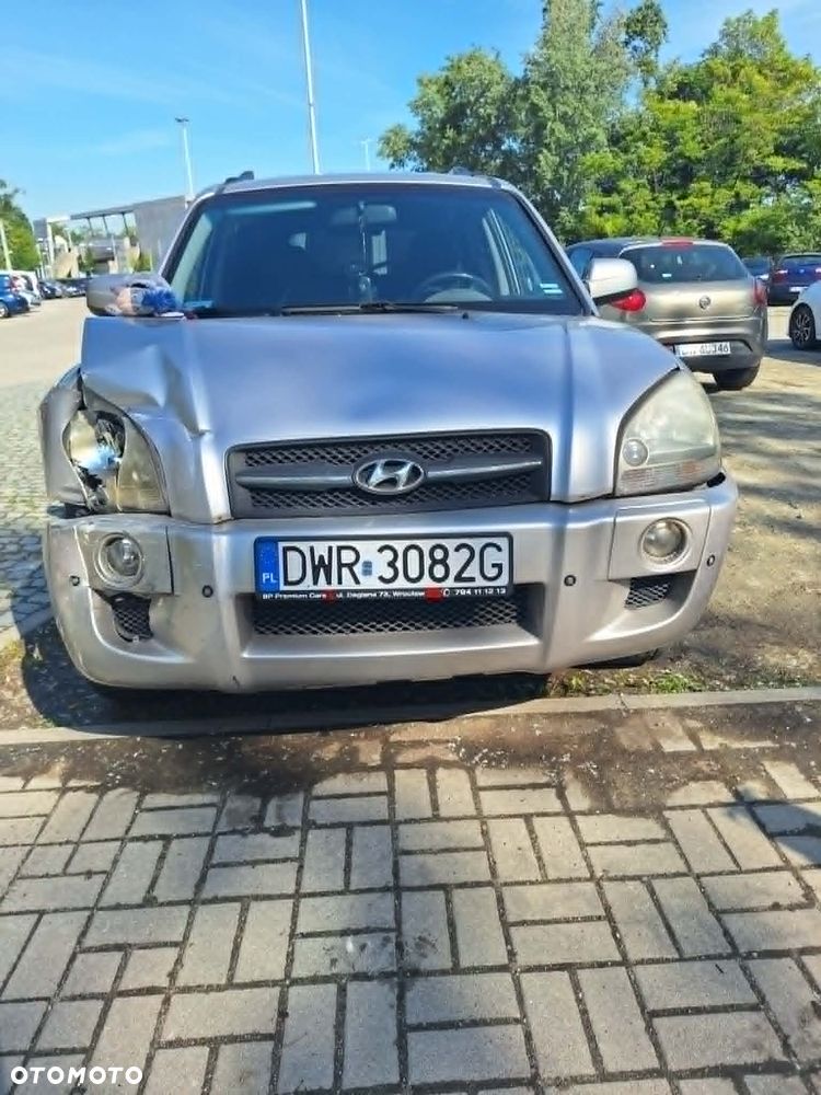 Hyundai Tucson 2.0 Comfort 2WD - 3